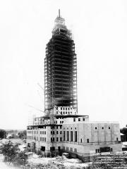 Construction of Louisiana State Capitol